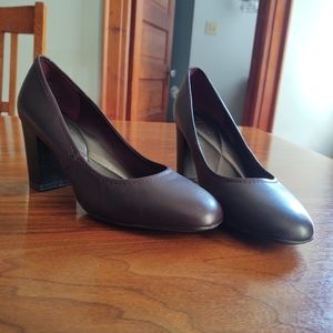 NWOT new worn in house plum purple heels